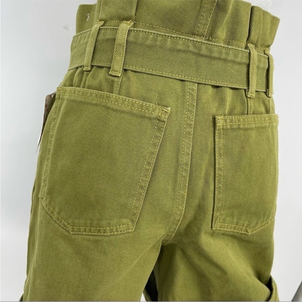 Free people 🌹🌹Olive Green Belted Women's Shorts - Picture 8 of 17